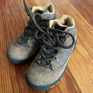 Kids Hiking Shoes